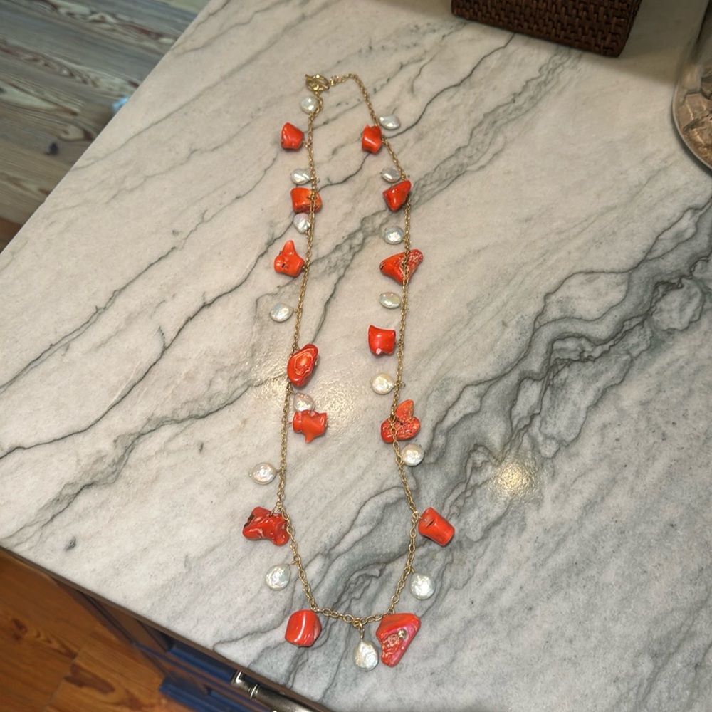 Coral and fresh water pearl necklace